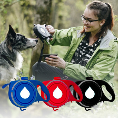 AquaToutou™  - Laisse pour chien 3 en 1 avec bouteille d'eau et distributeur de sacs à déjections